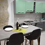 Lari * Vižinada